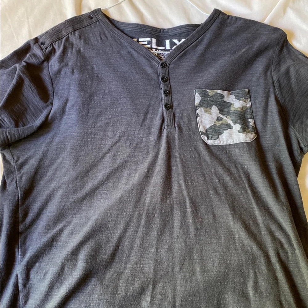 Men’s shirt